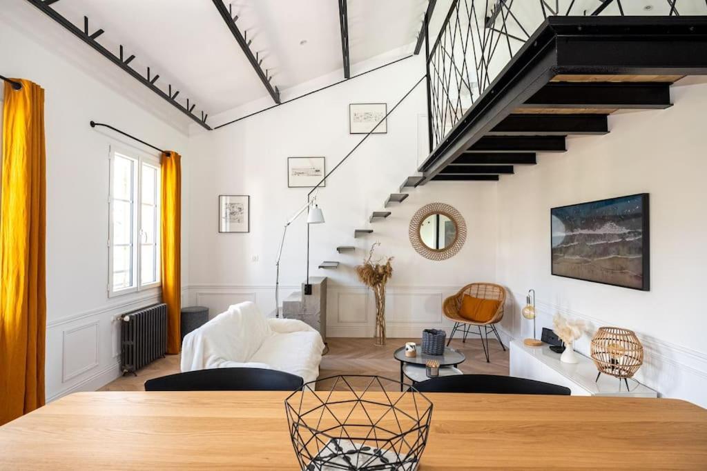 Superbe Appartement Facon Loft A 2 Pas Du Centre ! La Rochelle  Eksteriør bilde